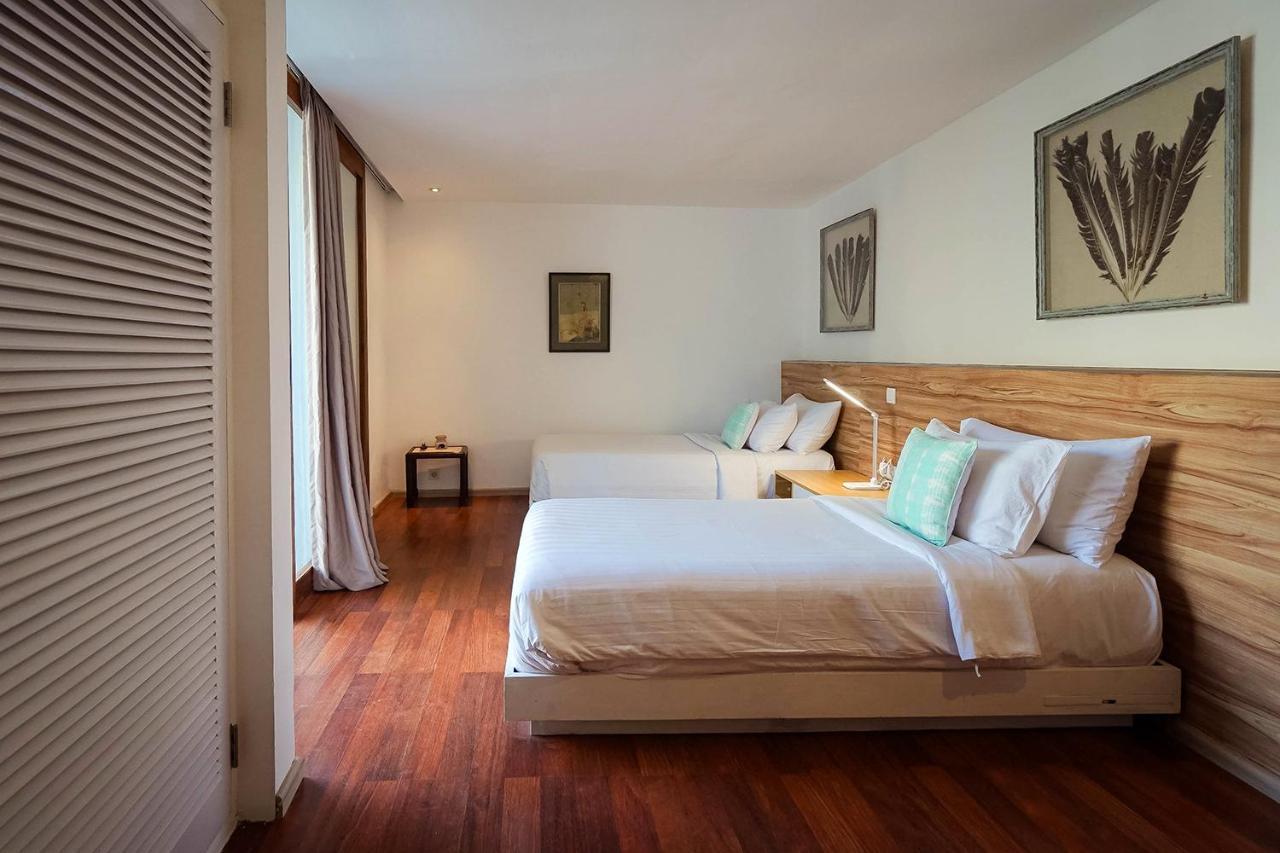 Bias Villa Seminyak 외부 사진