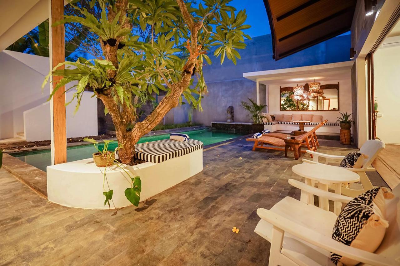 Bias Villa Seminyak 외부 사진