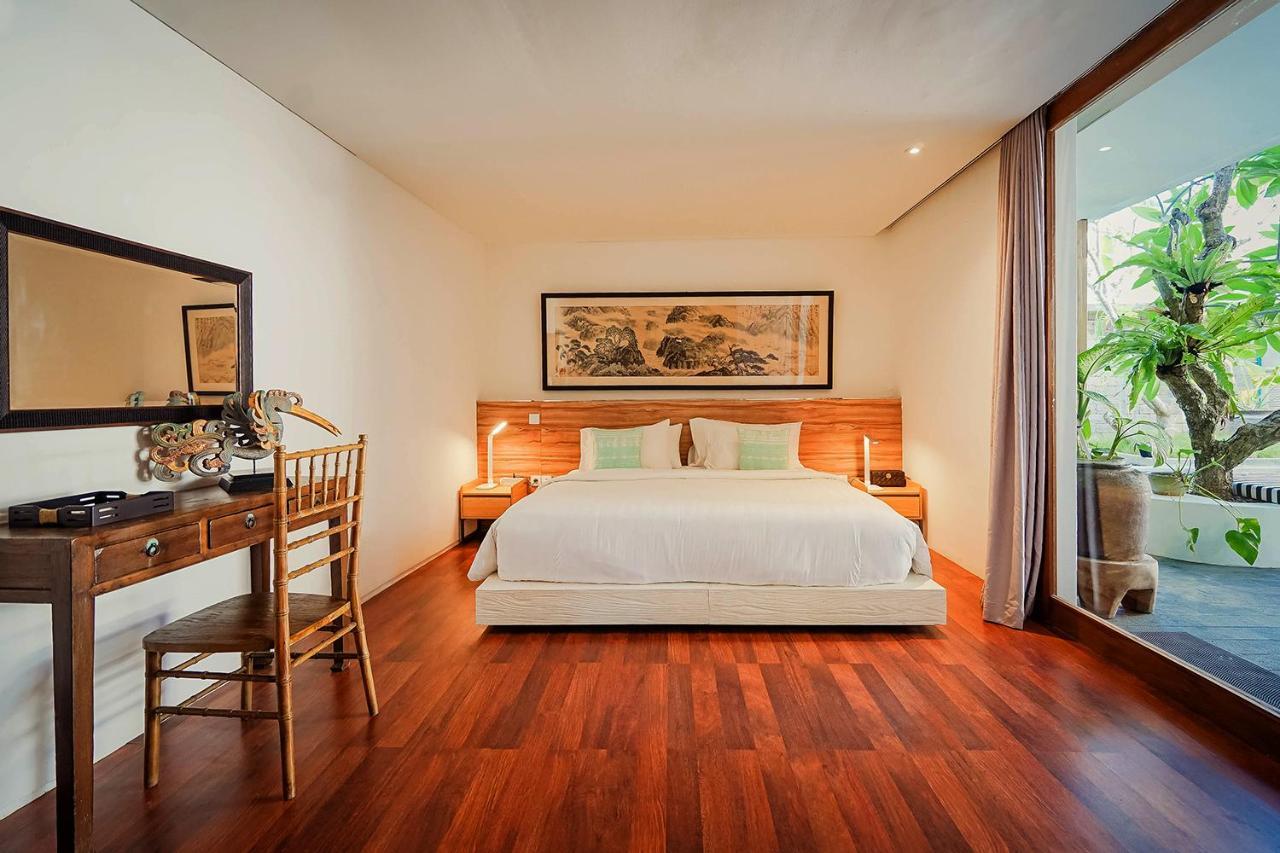 Bias Villa Seminyak 외부 사진